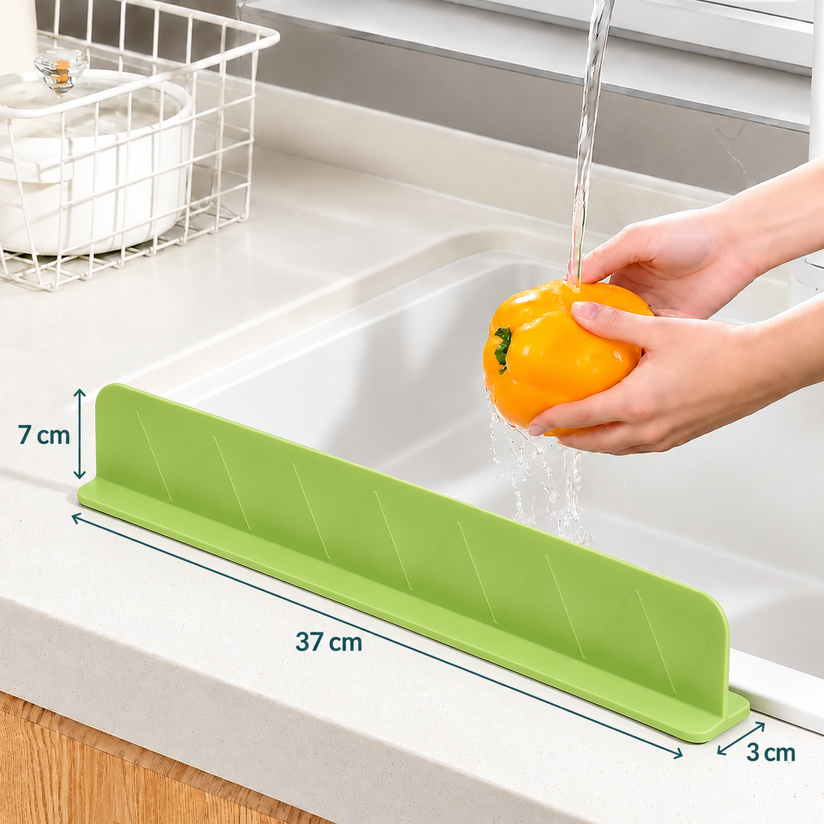 Kitchen Sink Water Splash Guard with Suction Cups