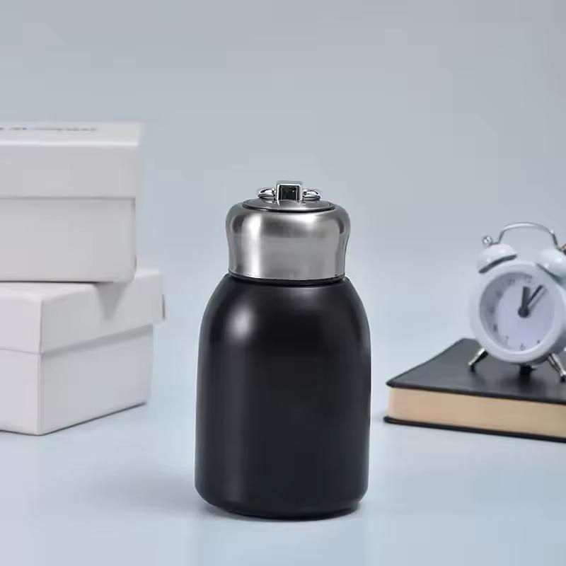 300 ML Hot Or Cold Insulated Stainless Steel Travel Mug.